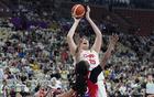 女籃大勝印尼51分，張子宇內(nèi)線稱霸，李夢接班人三分亮眼。