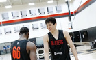 香港混血中鋒，公牛戰(zhàn)NBA夏聯(lián)，CBA狀元實(shí)力。