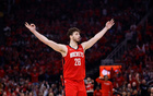申京榮譽(yù)數(shù)據(jù)：NBA年輕三雙中鋒，隊(duì)史年輕全明星。