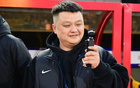 青島足球人口80萬(wàn)，社區(qū)球隊(duì)眾多，年球賽6000余場(chǎng)。